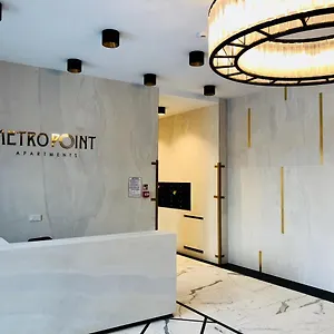 Living Point Center Апартаменты