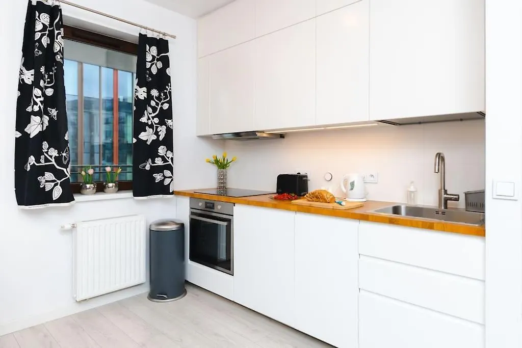 Sempre Warszawa-Smart Tv-Netflix-Amazing Location Apartment